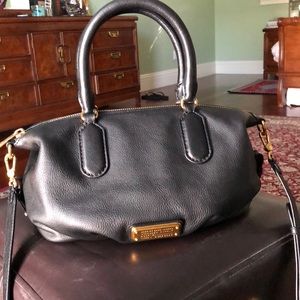Marc by Marc Jacobs New Q Legend color Black